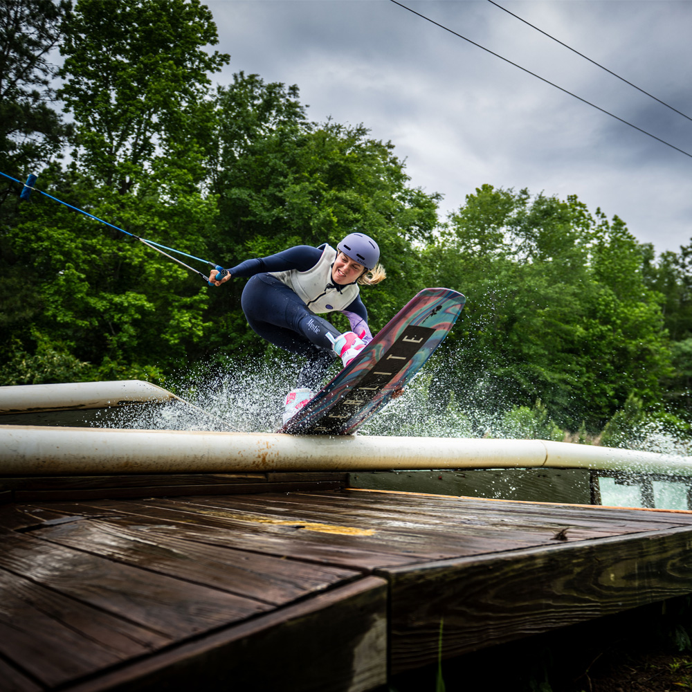 Hyperlite Aries Ladies wakeboard 146 cm 12
