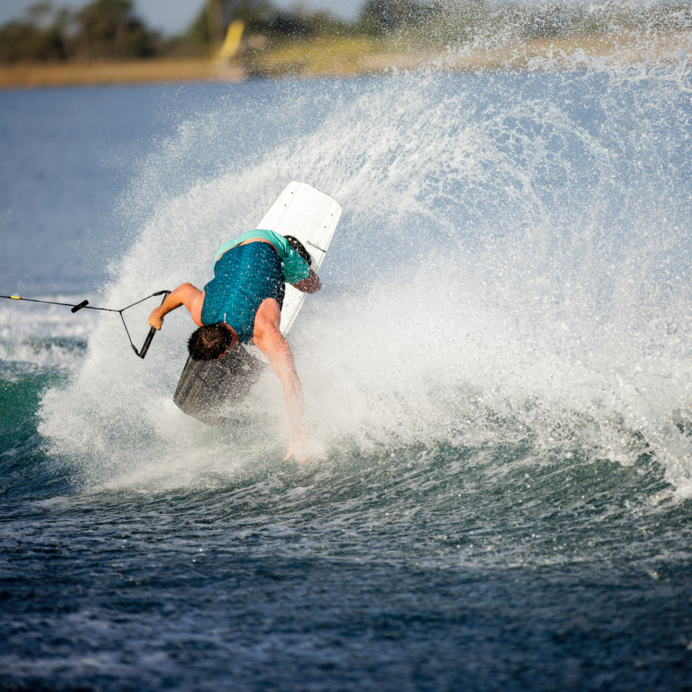 Ronix One Legacy Core set de wakeboard 138 cm avec chausses One 6