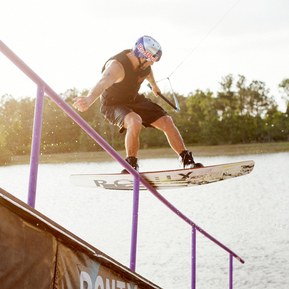 Ronix Kinetik Springbox 2 wakeboard 144 cm 6