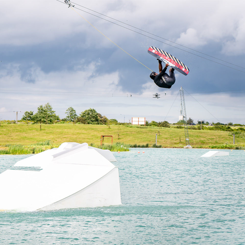 Hyperlite Bloodline wakeboard 151 cm 13