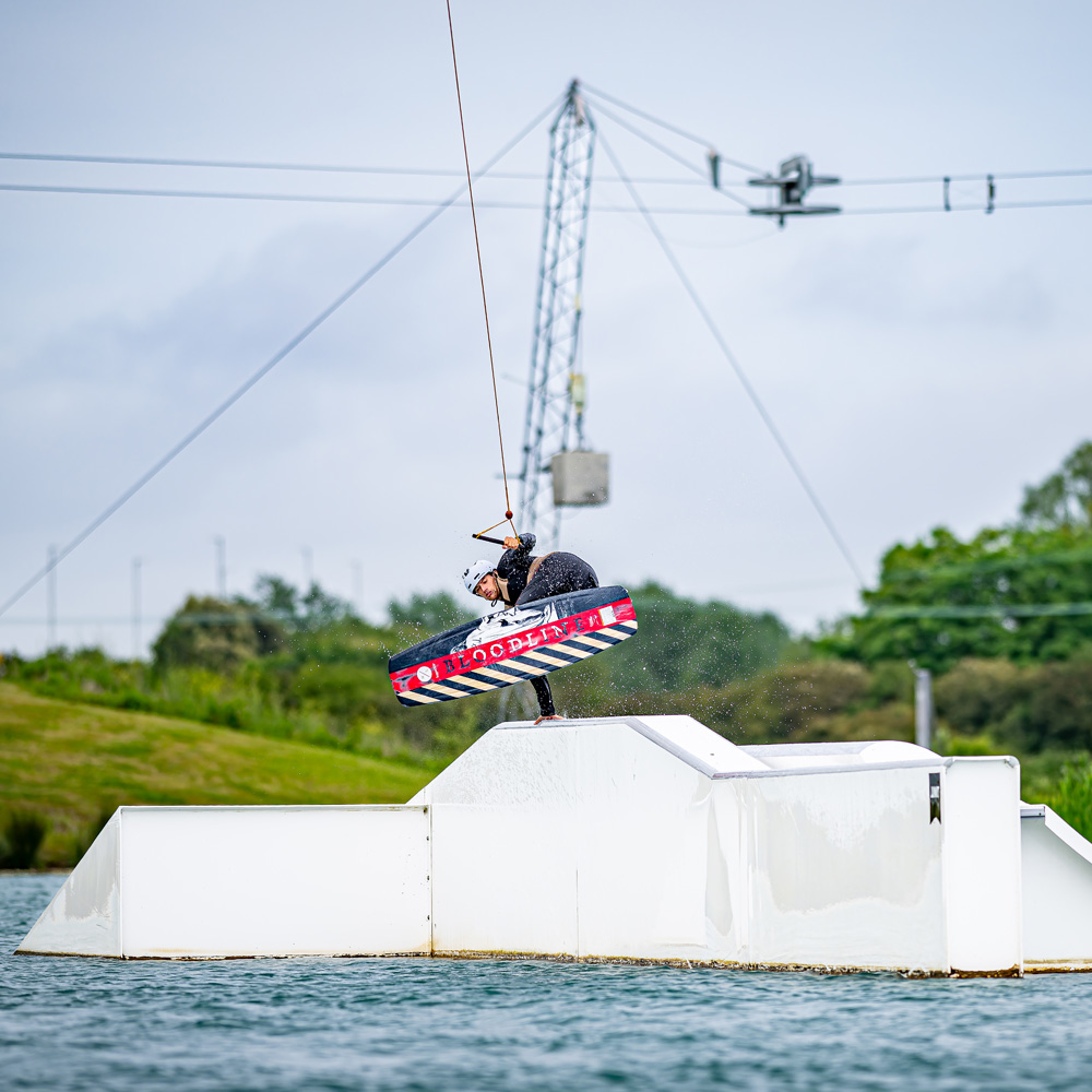 Hyperlite Bloodline wakeboard 155 cm 12