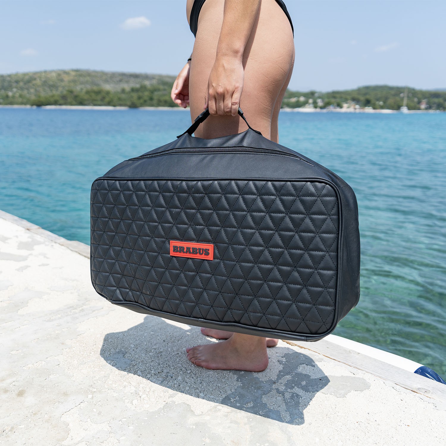 Jobe x Brabus Shadow ensemble seascooter 13