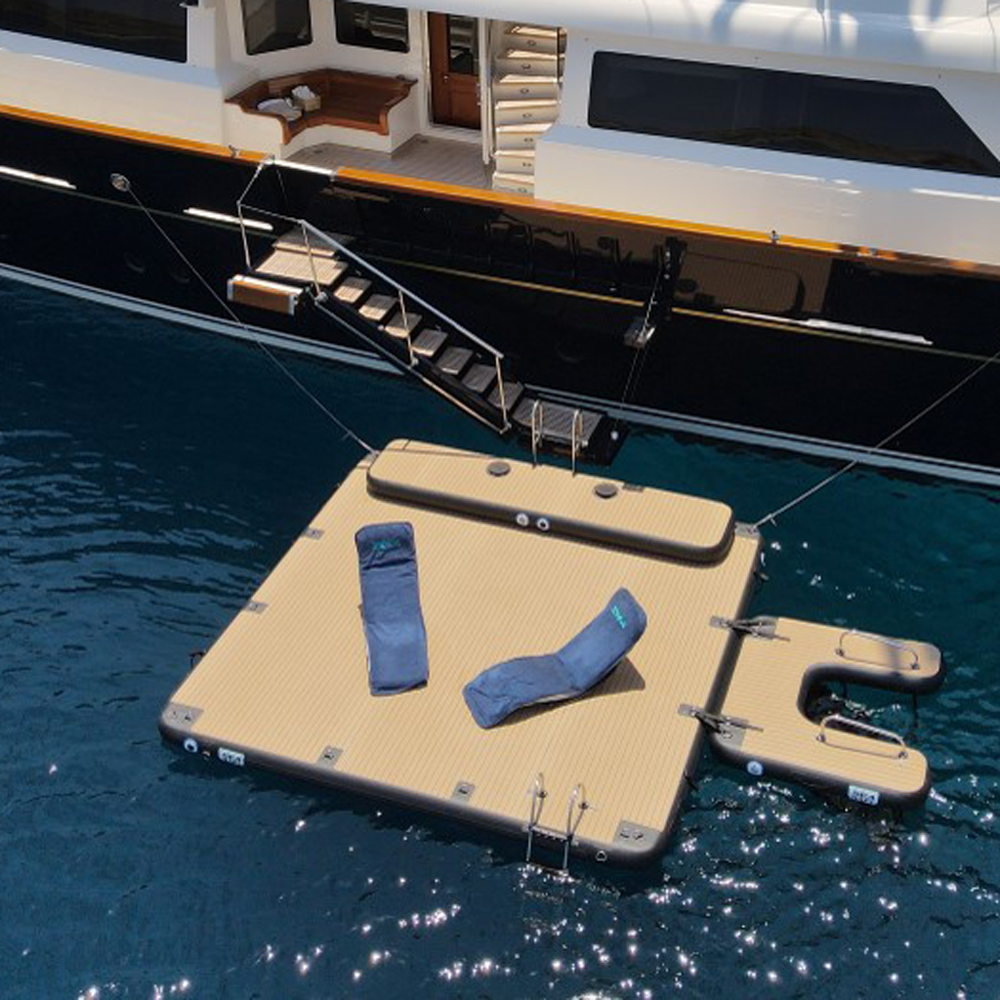 SeaRaft Airstep transom bumper large teak deck noir 7