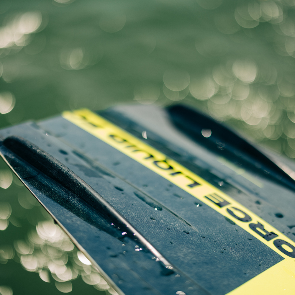 Liquid Force RDX ensemble wakeboard 130 cm avec fixations Transit 14