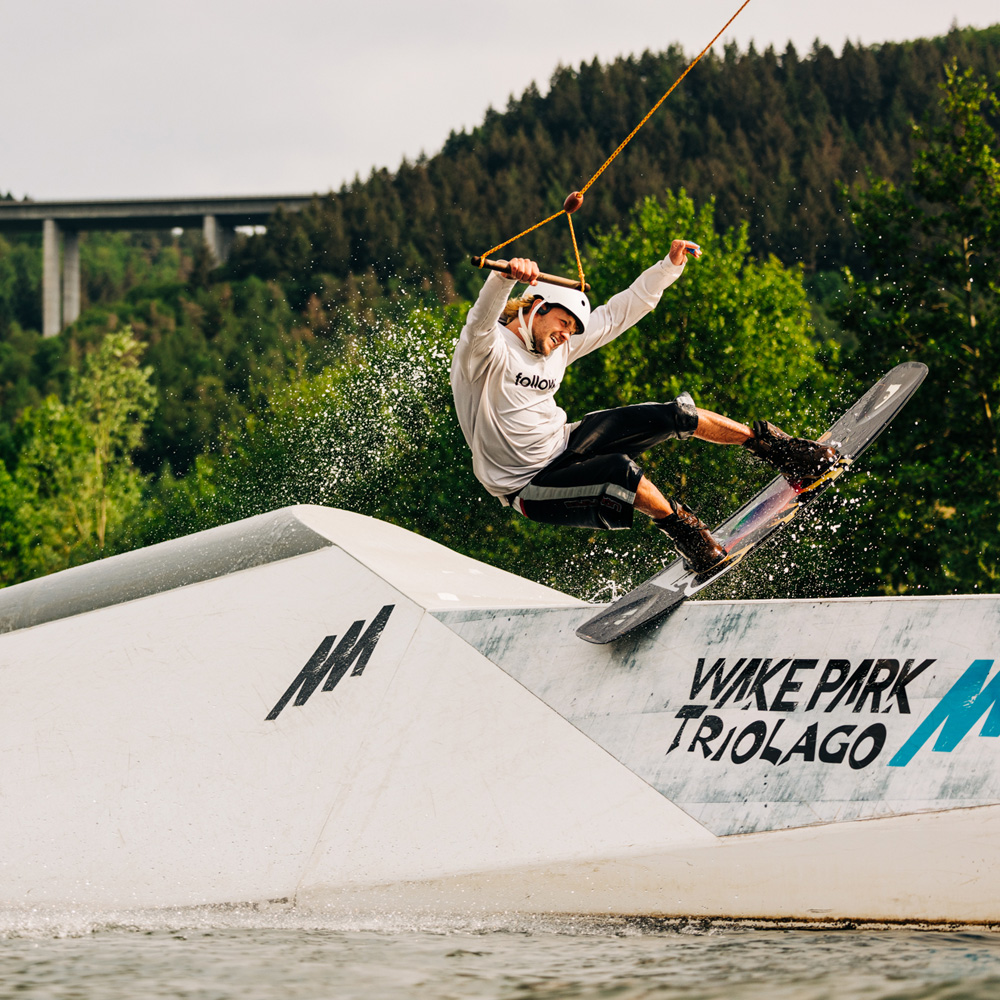 Liquid Force Illusion wakeboard 147 cm 4