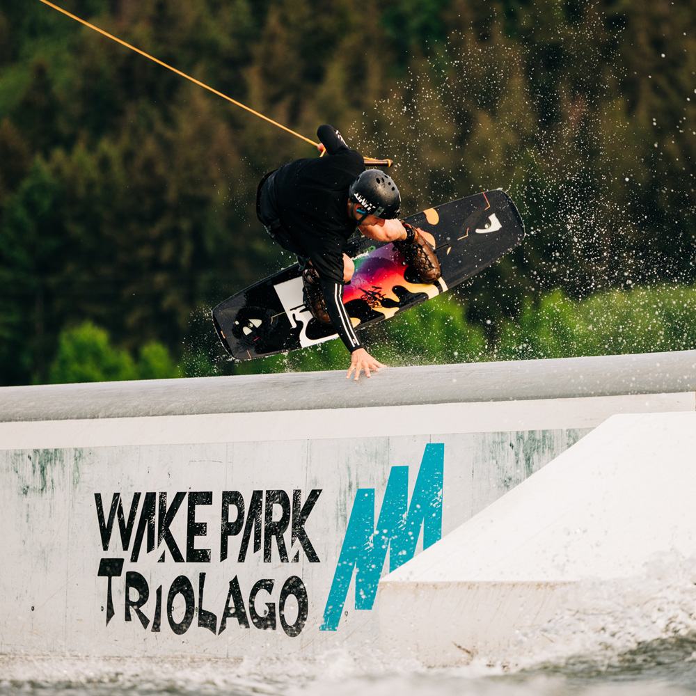 Liquid Force Illusion wakeboard 147 cm 5