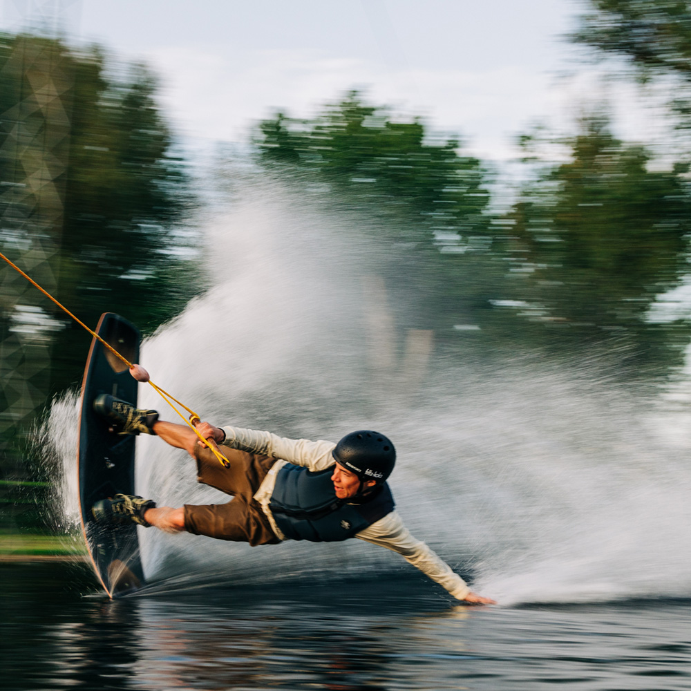 Liquid Force Peak wakeboard 141 cm 6