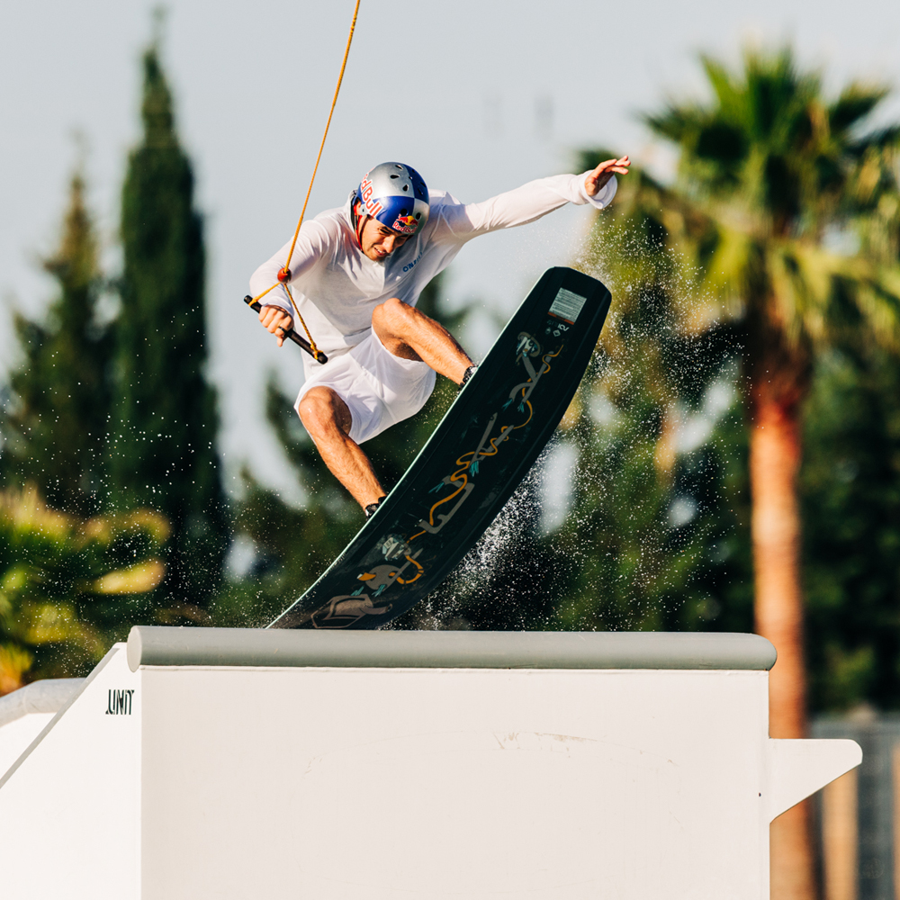 Liquid Force Peak wakeboard 141 cm 13