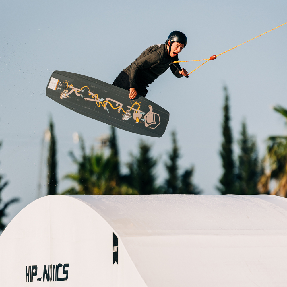 Liquid Force Peak wakeboard 141 cm 14