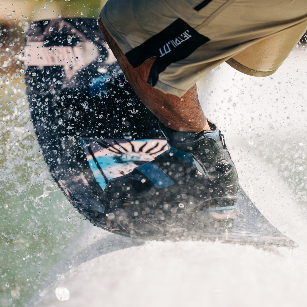 Liquid Force Butterstick Pro wakeboard 144 cm 9