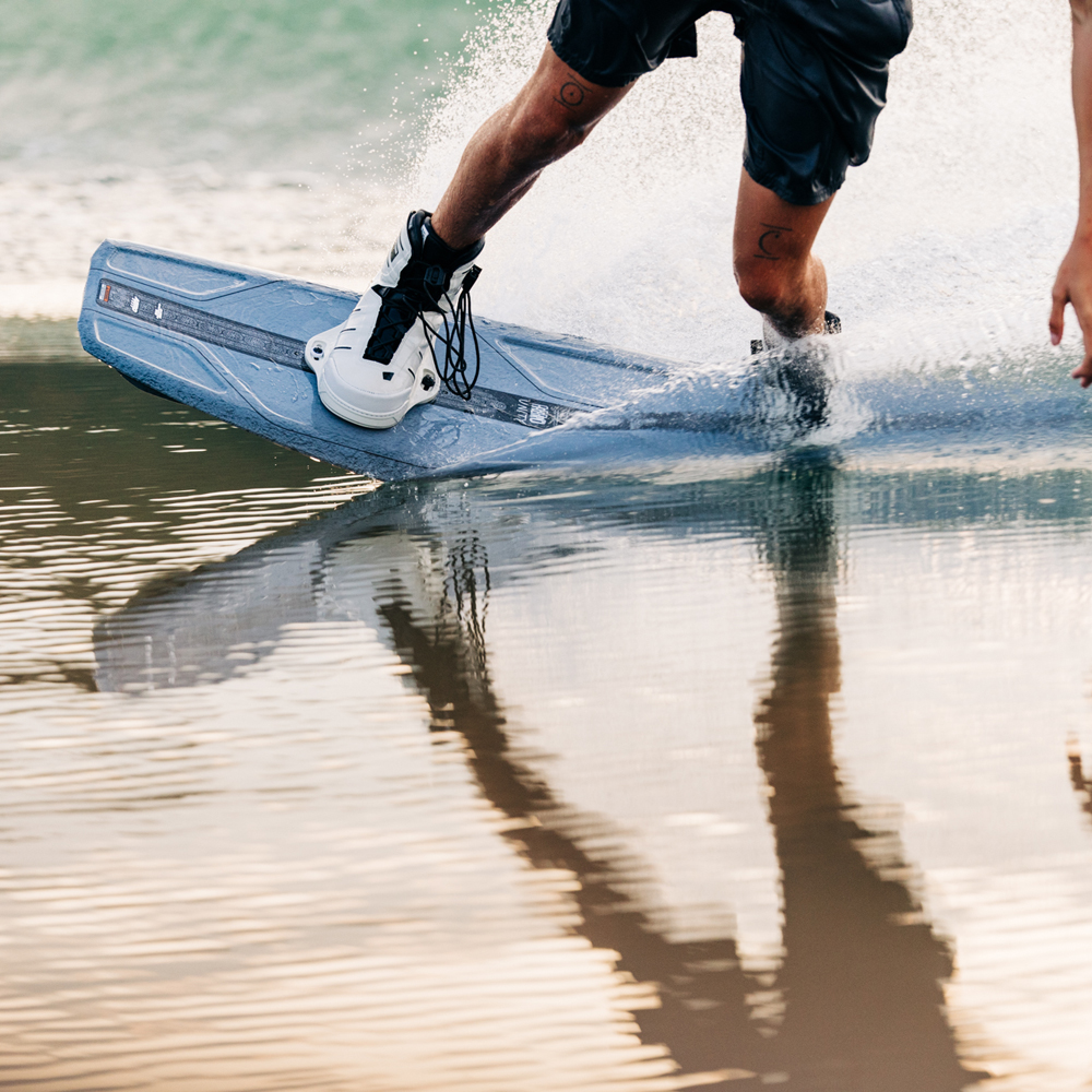 Liquid Force Unity Aero wakeboard 143 cm 12