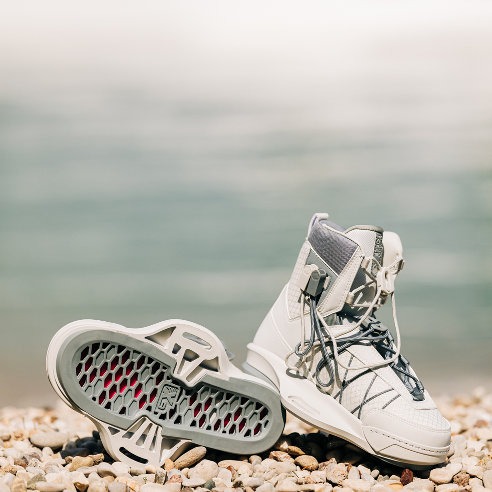 Liquid Force Vida 6x chausses de wakeboard femme 5
