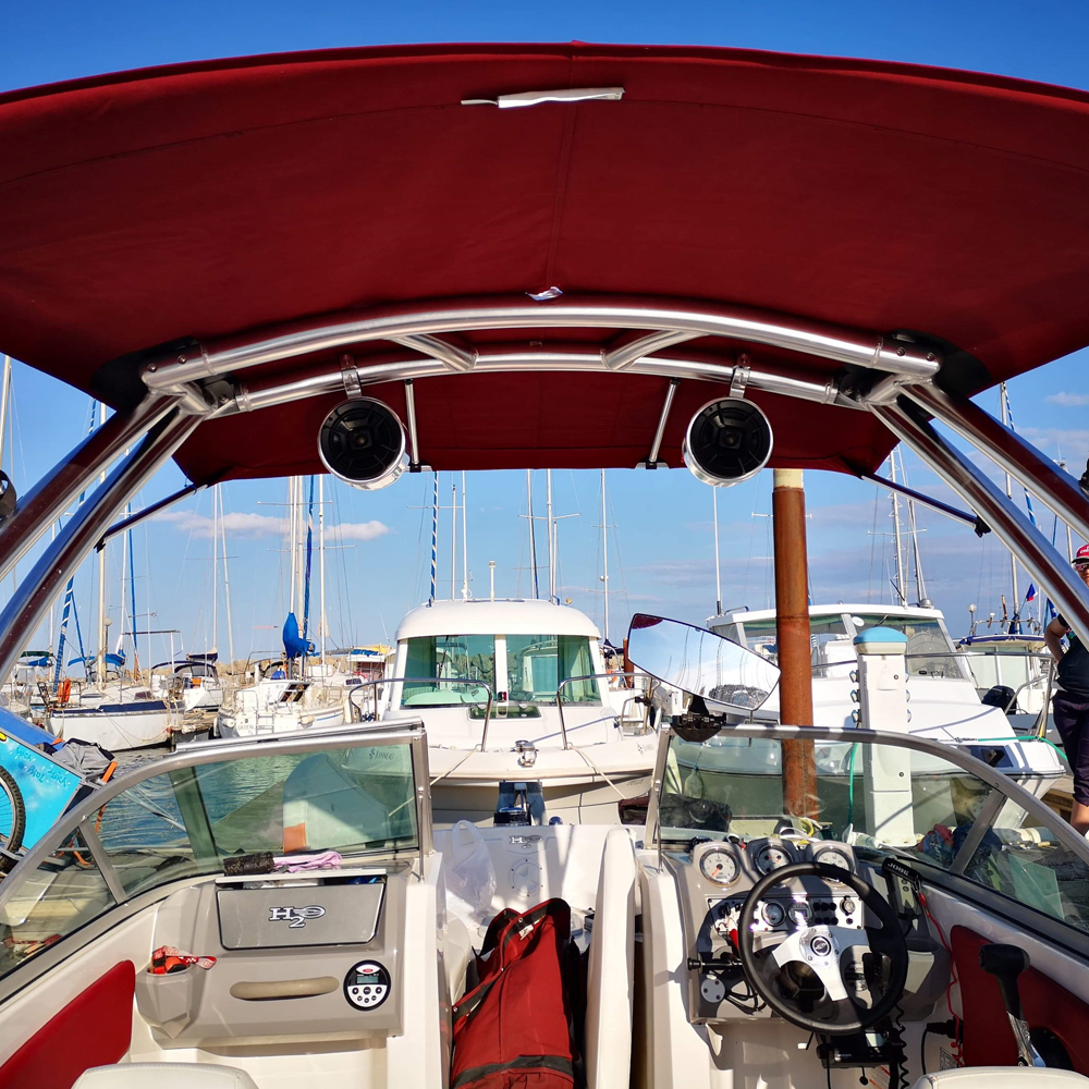 Monster MTK XL over the top bimini rouge